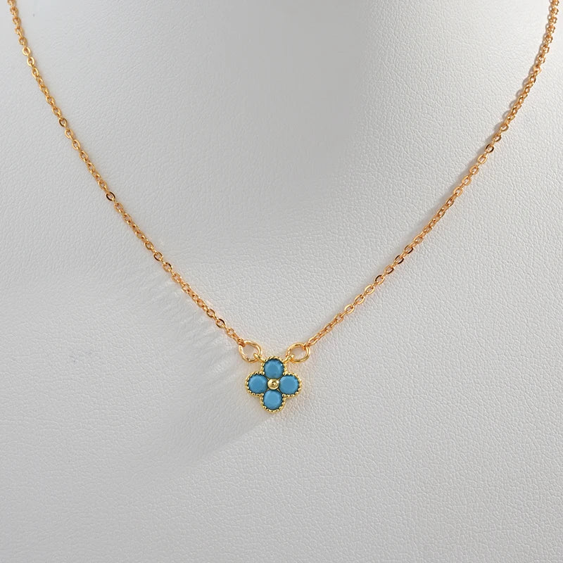 שרשרת תלתן דגם מעיין תכלת - זהב 18K