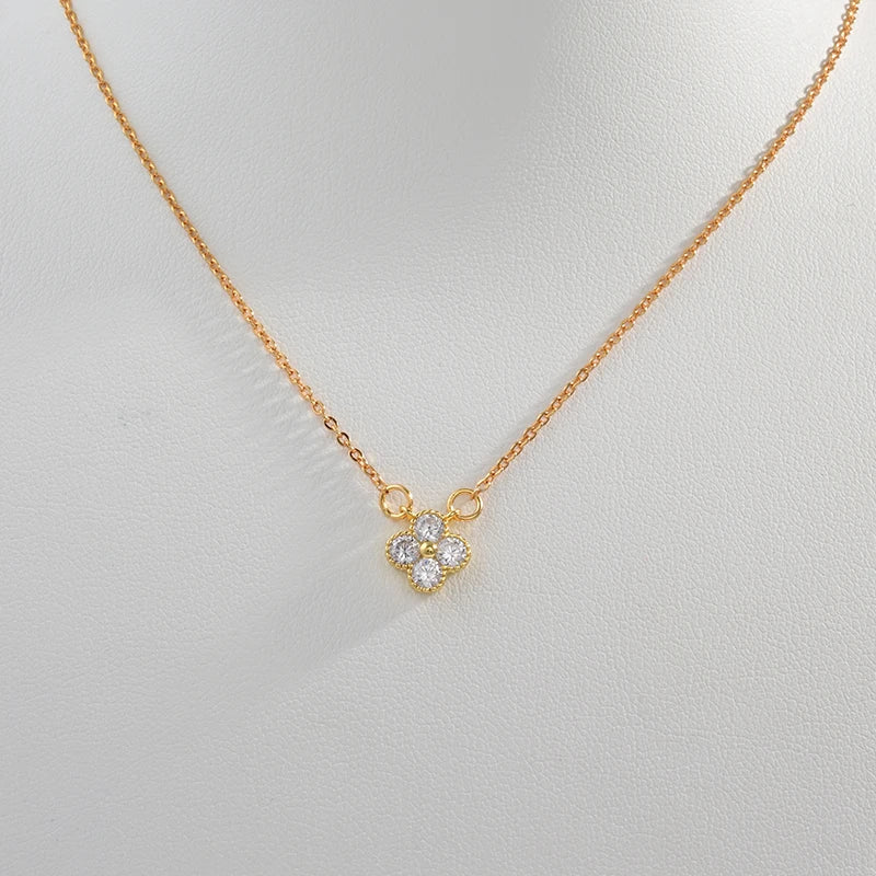 שרשרת תלתן דגם מעיין פנינה- זהב 18K