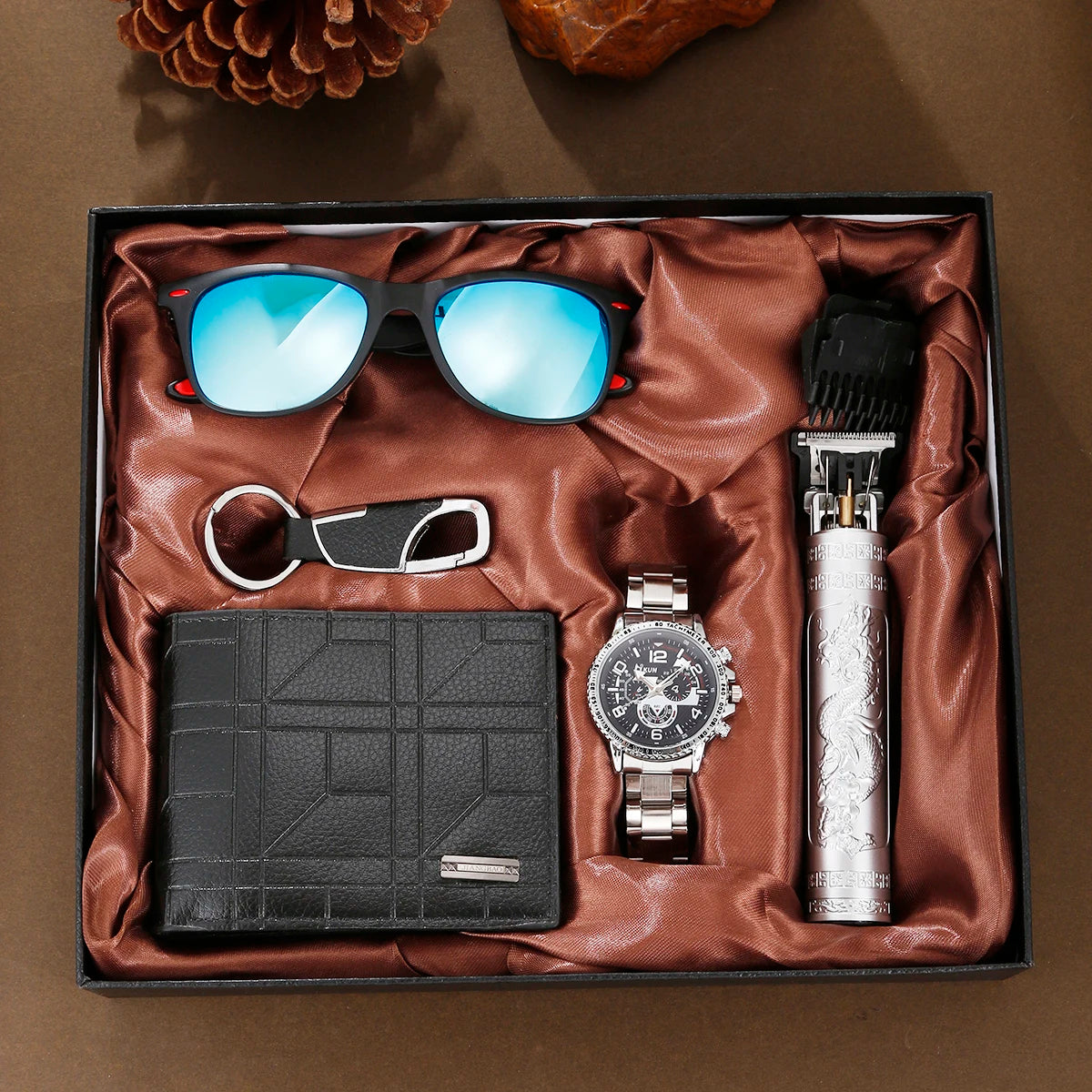 מארז Deluxe לגבר  -  סט מהודר בגוונים כסף שחור