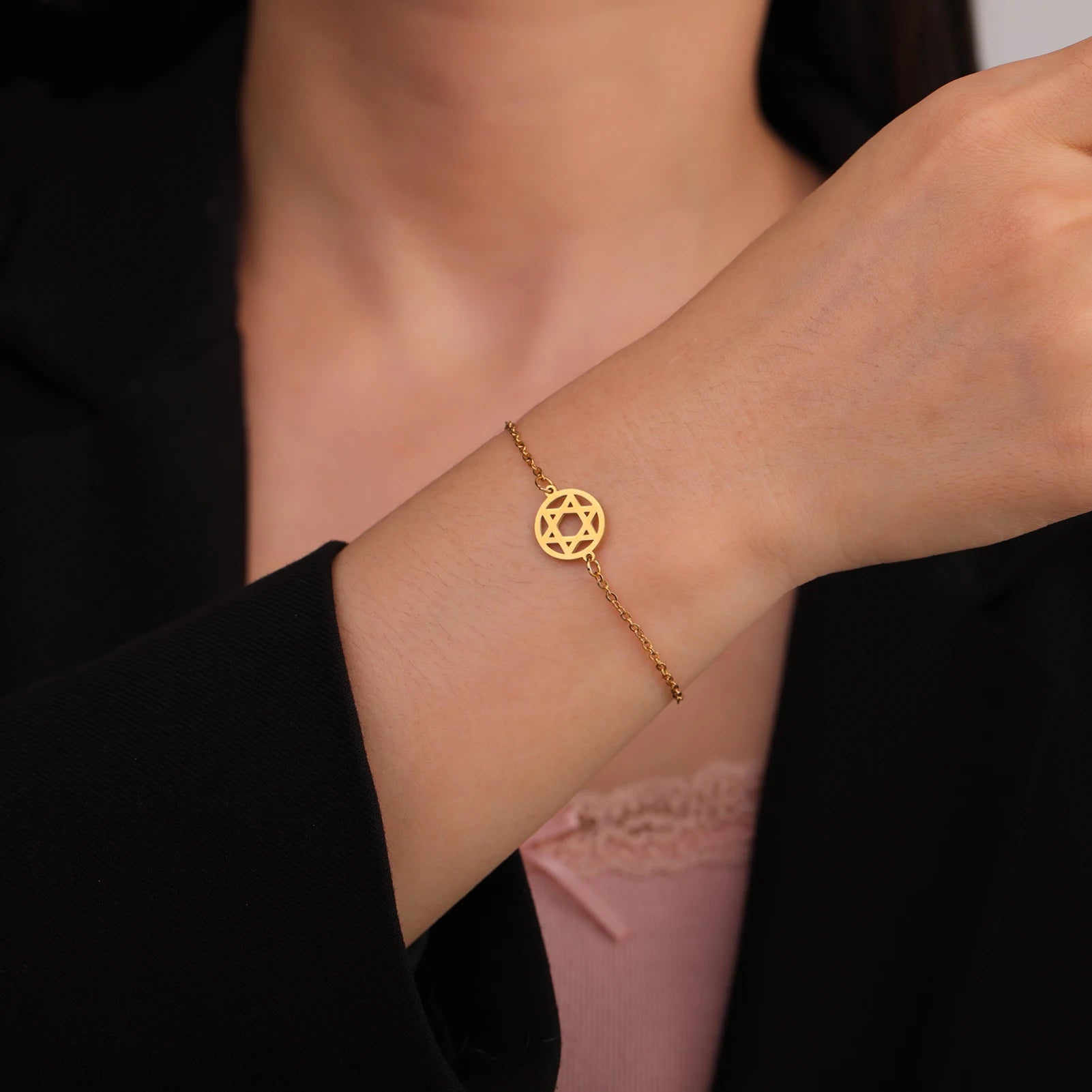 צמיד מגן דוד מהודר - זהב 18K