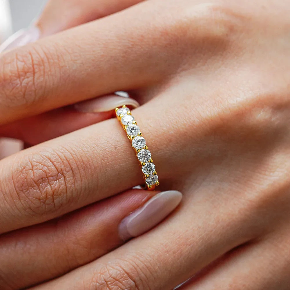 טבעת יעל זהב טהור | 0.65 קראט